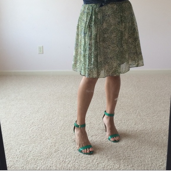 Jcrew NWT 100 silk Soiree skirt beautiful nwt sz 0 - Picture 7 of 7